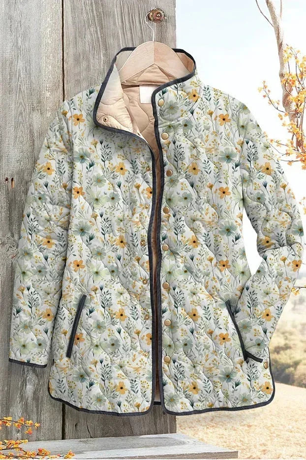 Alma - Lichte gewatteerde jas met fijn bloemenpatroon - productfoto