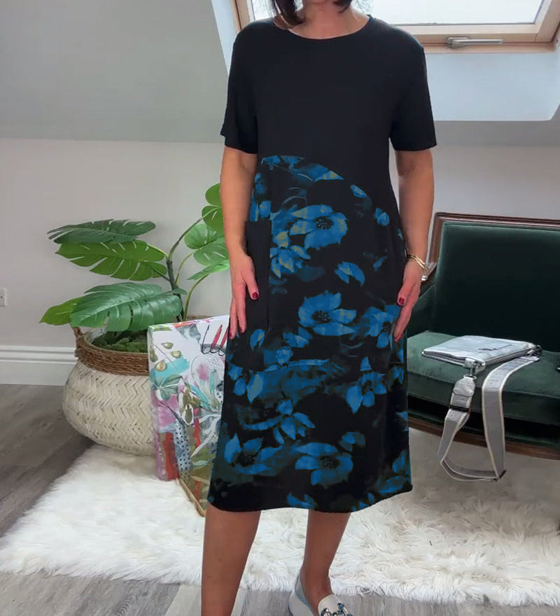 Renske | Patchworkjurk met ronde hals en bloemenprint