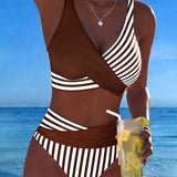 Bikini met kruisende strepen