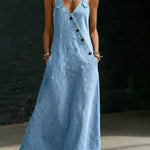 Vivian - Lange denimjurk met knopen - Lichtblauw