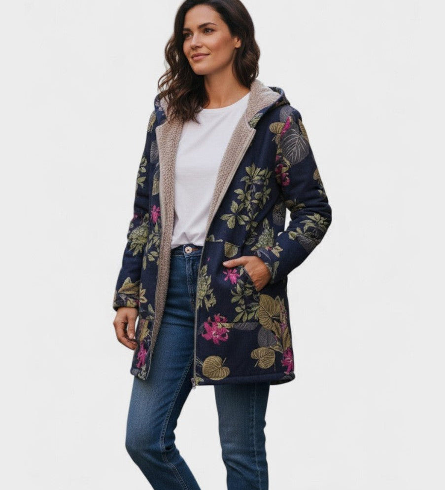 Aurora - Marineblauwe mantel met bloemenpatroon