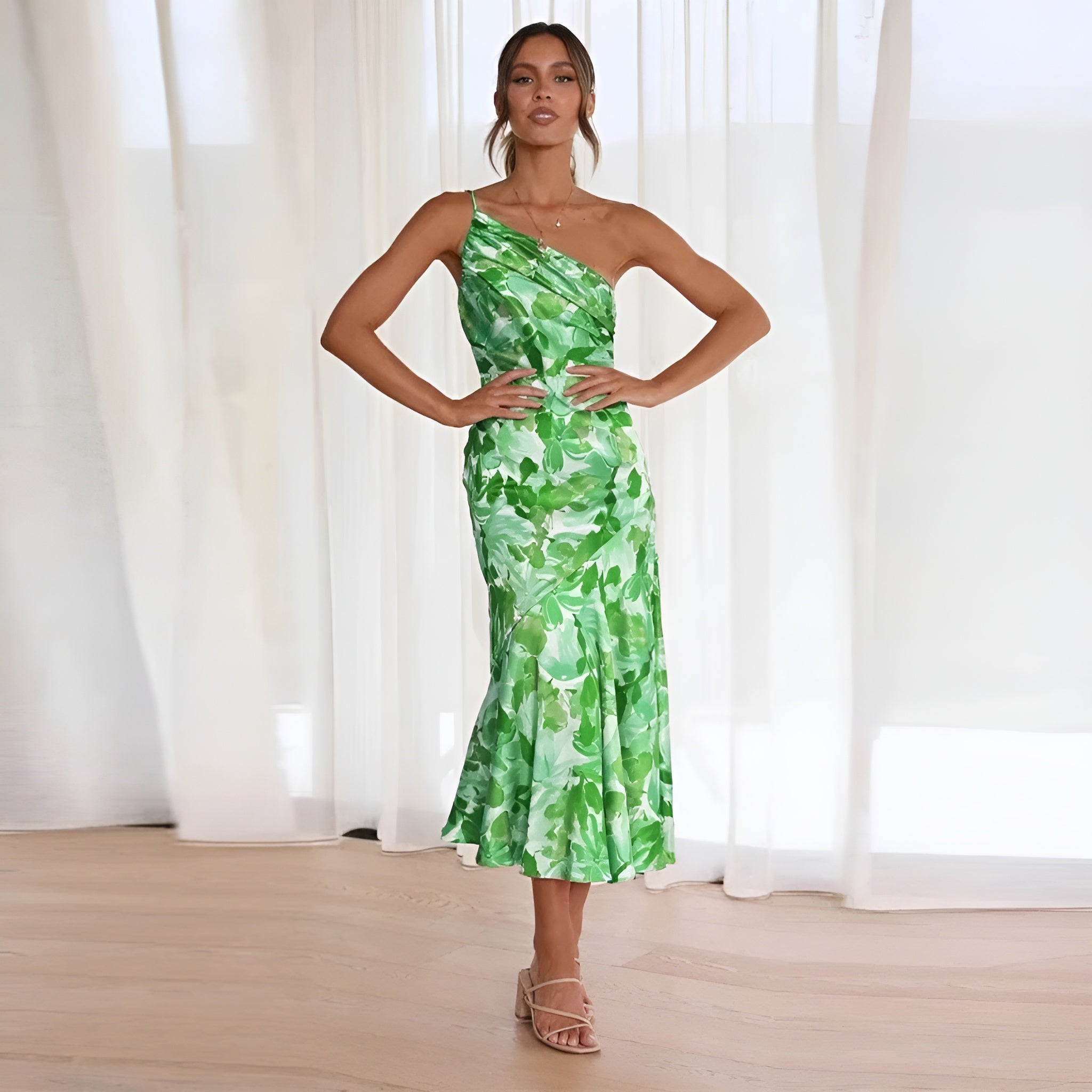 Esmée | Elegante maxijurk met bloemenprint