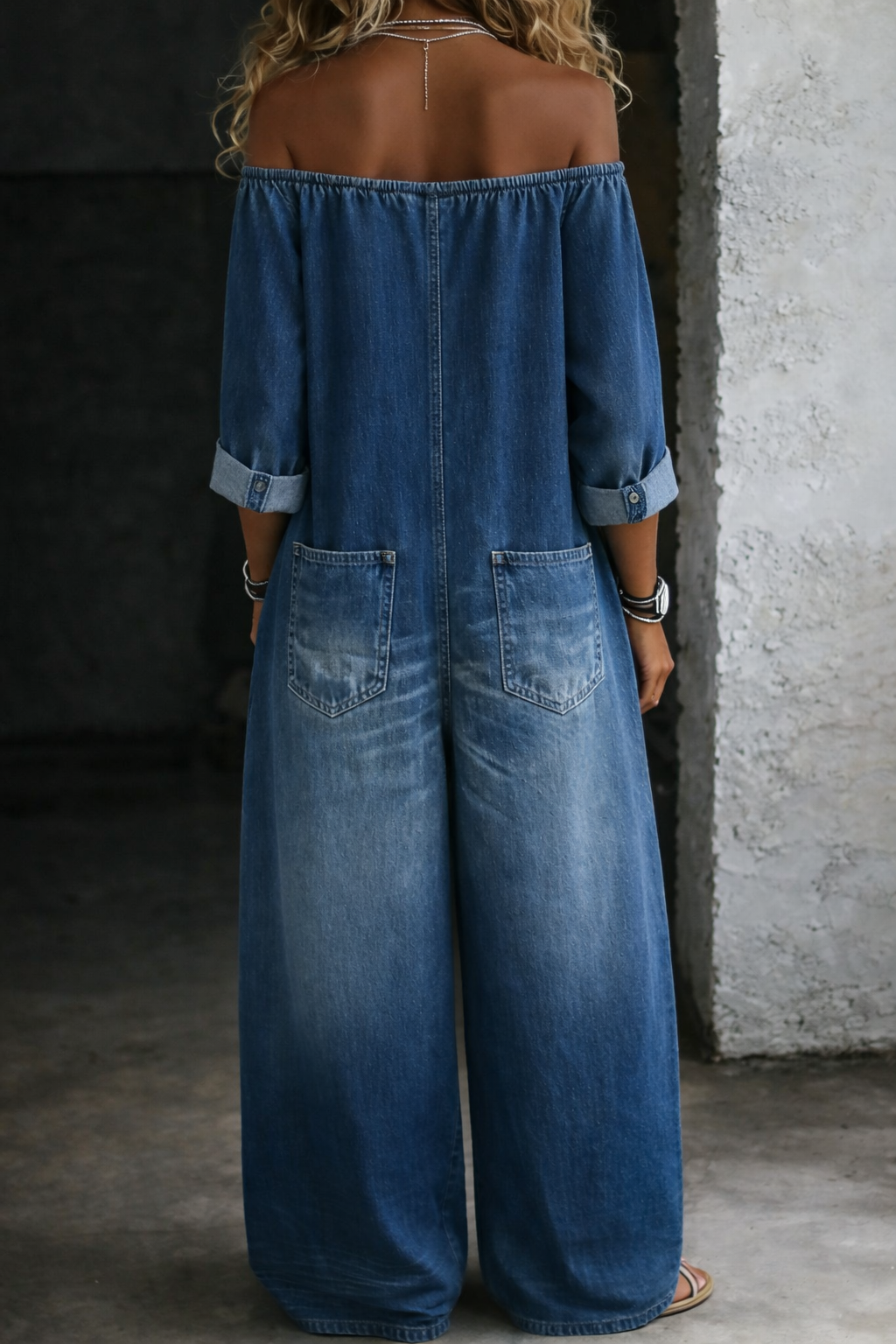 Lieselot - Jumpsuit met blote schouders en lange mouwen - afbeelding 2
