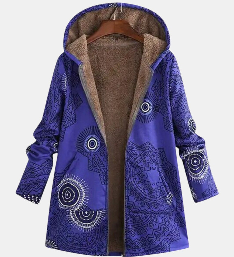 Luna - Marineblauwe fleecehoodie met mandalapatroon