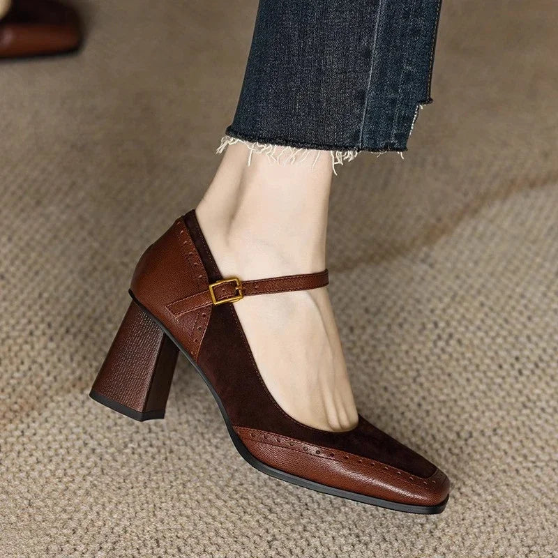 Charlotte - Klassieke pumps - Bruin
