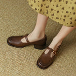 Emilia - Schoenen met T-band in vintagestijl - Bruin