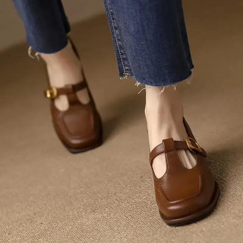 Emilia - Schoenen met T-band in vintagestijl - afbeelding 10