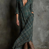 Lange jurk met groene geruite revers