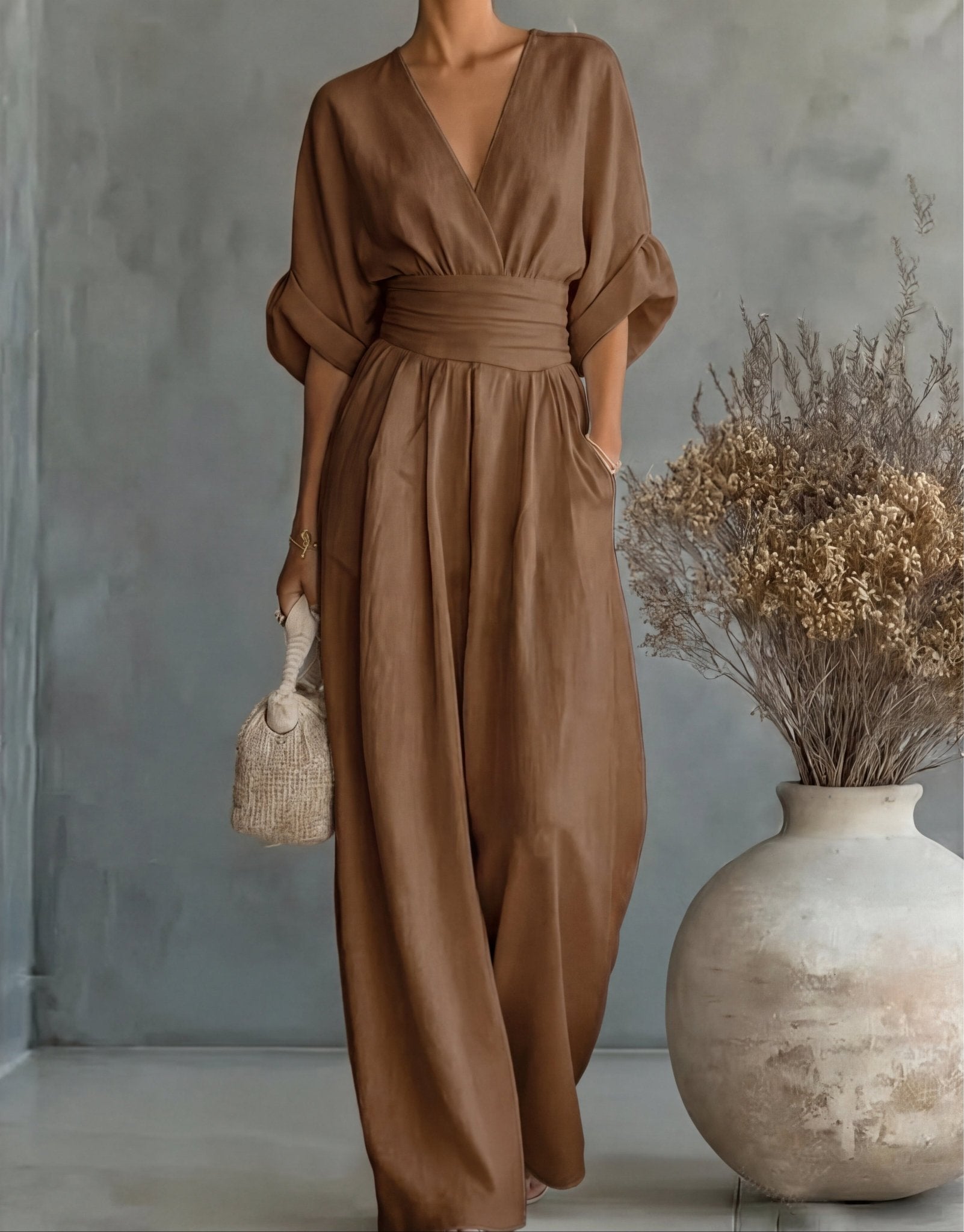 Élise - Elegante vloeiende jumpsuit - Bruin
