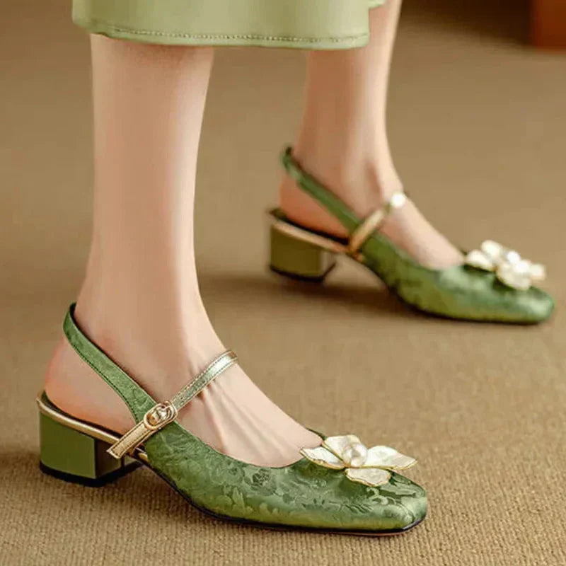 Janine - Pumps met hielbandje