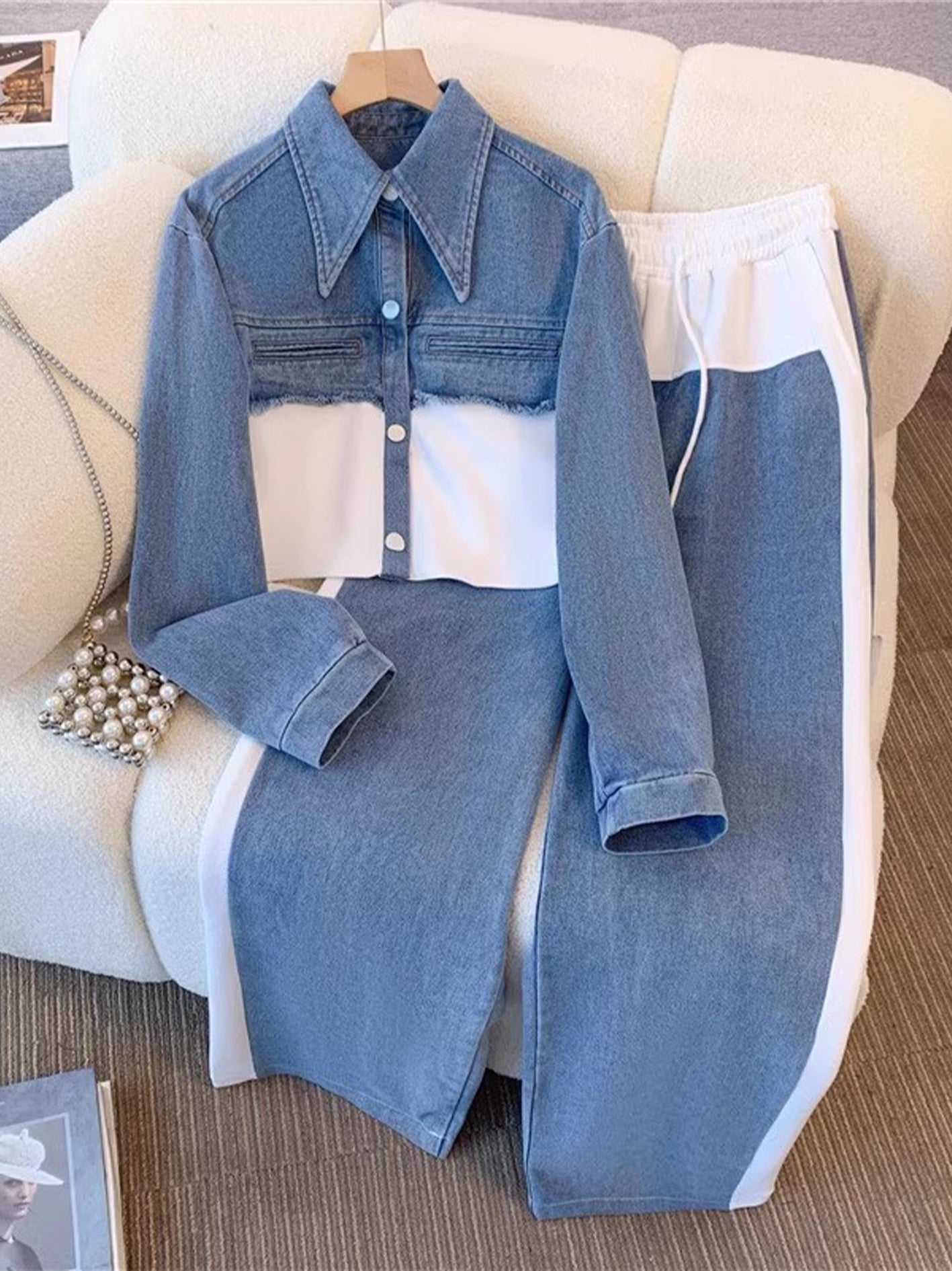 Wieteke - Set met kort kleurblokjasje en wijde broek - Wit
