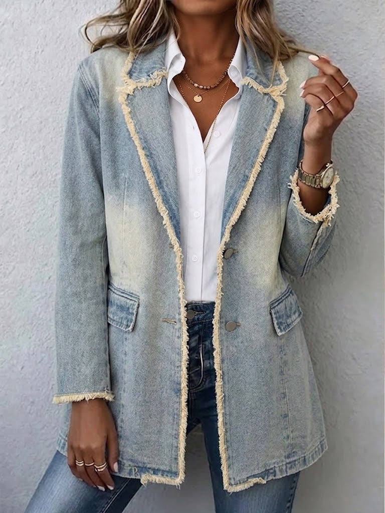 Annemieke - Oversized blazer met onafgewerkte randen - Lichtblauw