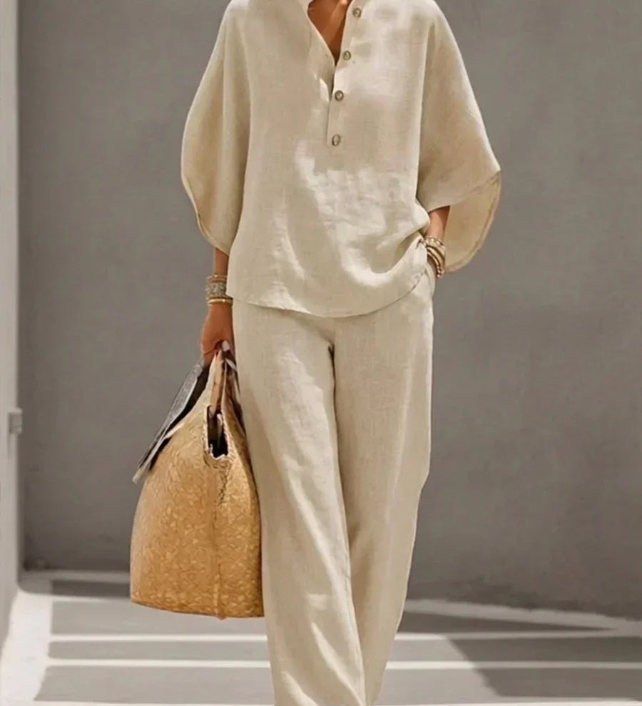 Immaculata - Linnen set met vleermuismouwen - Beige